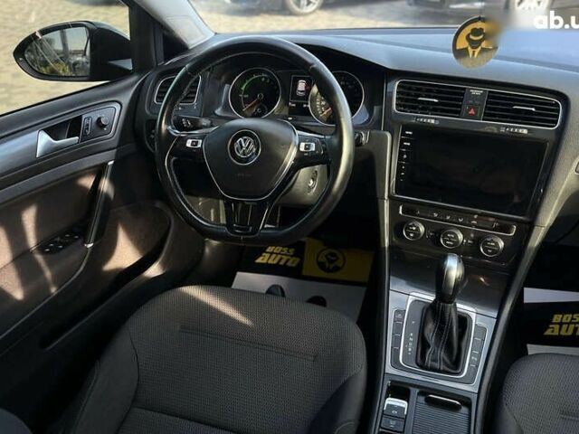 Фольксваген e-Golf, объемом двигателя 0 л и пробегом 77 тыс. км за 14200 $, фото 13 на Automoto.ua