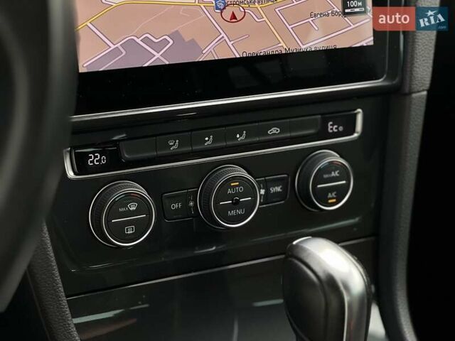 Фольксваген e-Golf, объемом двигателя 0 л и пробегом 55 тыс. км за 14000 $, фото 42 на Automoto.ua