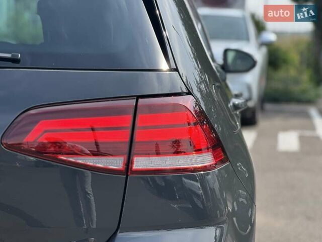 Фольксваген e-Golf, объемом двигателя 0 л и пробегом 55 тыс. км за 14000 $, фото 22 на Automoto.ua