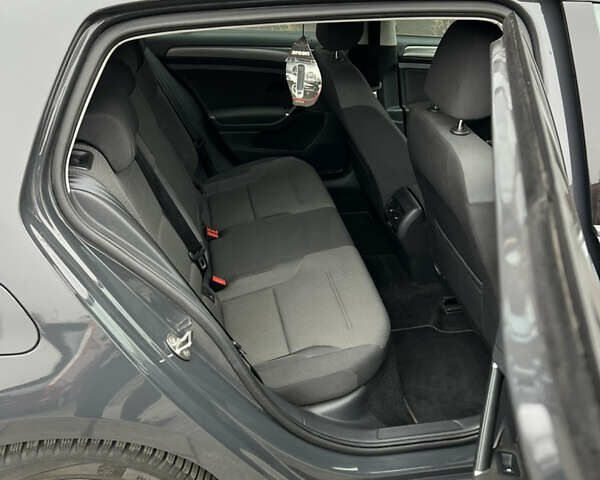 Фольксваген e-Golf, объемом двигателя 0 л и пробегом 49 тыс. км за 14600 $, фото 35 на Automoto.ua