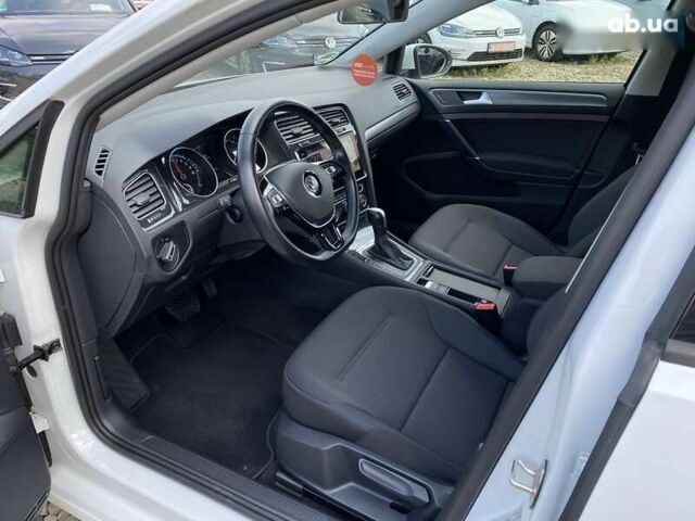 Фольксваген e-Golf, объемом двигателя 0 л и пробегом 41 тыс. км за 14400 $, фото 14 на Automoto.ua