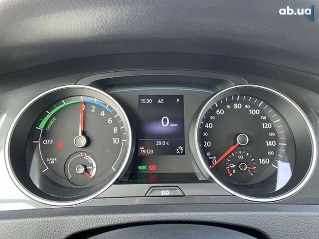 Фольксваген e-Golf, объемом двигателя 0 л и пробегом 19 тыс. км за 14900 $, фото 20 на Automoto.ua