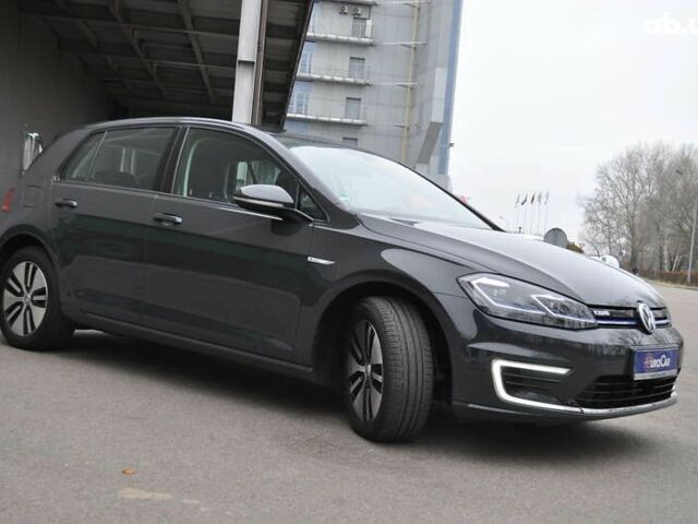 Фольксваген e-Golf, объемом двигателя 0 л и пробегом 42 тыс. км за 15800 $, фото 11 на Automoto.ua