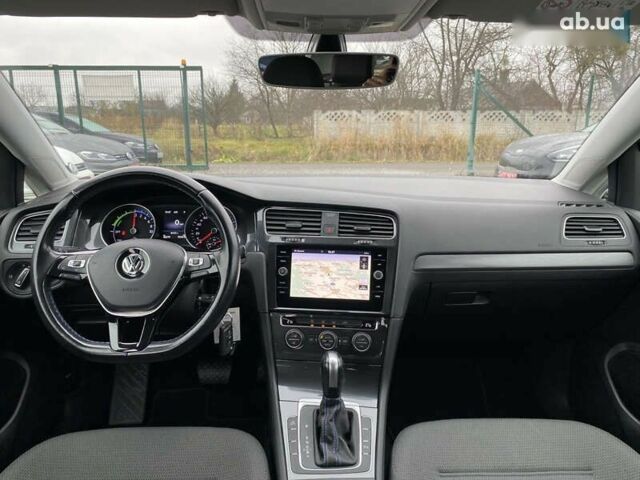 Фольксваген e-Golf, об'ємом двигуна 0 л та пробігом 40 тис. км за 14500 $, фото 2 на Automoto.ua