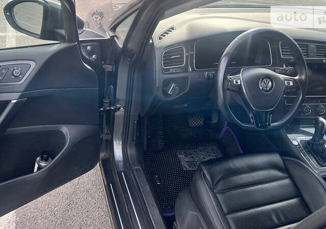 Фольксваген e-Golf, об'ємом двигуна 0 л та пробігом 67 тис. км за 17950 $, фото 5 на Automoto.ua