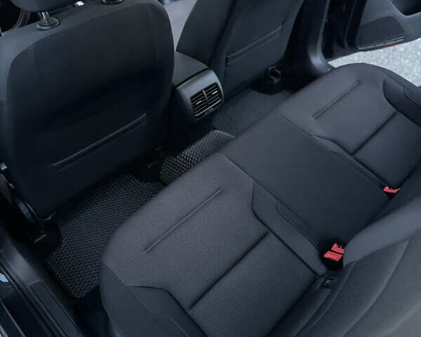 Фольксваген e-Golf, объемом двигателя 0 л и пробегом 70 тыс. км за 15500 $, фото 15 на Automoto.ua