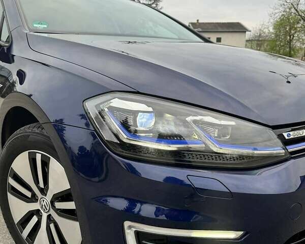 Фольксваген e-Golf, объемом двигателя 0 л и пробегом 66 тыс. км за 15000 $, фото 19 на Automoto.ua