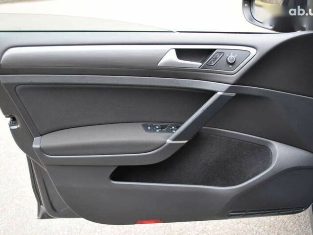 Фольксваген e-Golf, объемом двигателя 0 л и пробегом 42 тыс. км за 15800 $, фото 26 на Automoto.ua