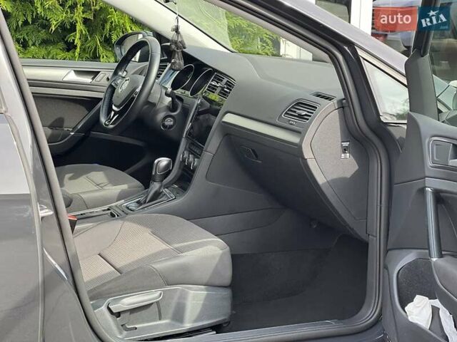 Фольксваген e-Golf, объемом двигателя 0 л и пробегом 55 тыс. км за 14000 $, фото 27 на Automoto.ua