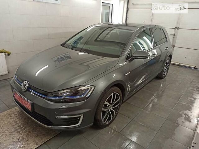 Фольксваген e-Golf, объемом двигателя 0 л и пробегом 96 тыс. км за 16200 $, фото 72 на Automoto.ua