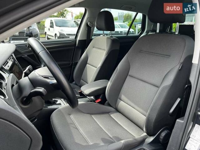 Фольксваген e-Golf, объемом двигателя 0 л и пробегом 55 тыс. км за 14000 $, фото 37 на Automoto.ua