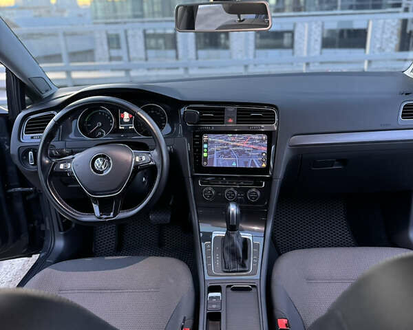 Фольксваген e-Golf, объемом двигателя 0 л и пробегом 70 тыс. км за 15500 $, фото 18 на Automoto.ua