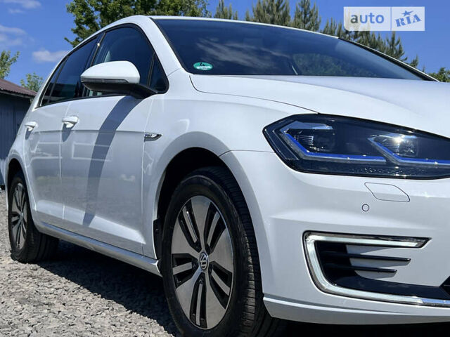 Фольксваген e-Golf, объемом двигателя 0 л и пробегом 26 тыс. км за 15217 $, фото 9 на Automoto.ua