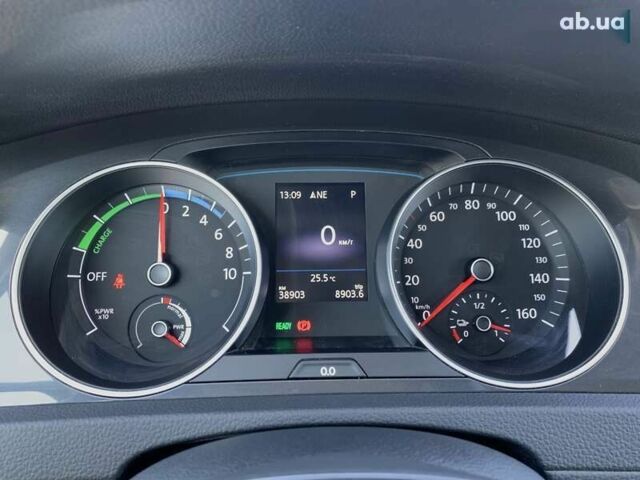 Фольксваген e-Golf, объемом двигателя 0 л и пробегом 38 тыс. км за 14300 $, фото 16 на Automoto.ua