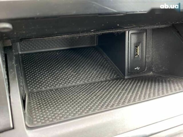 Фольксваген e-Golf, объемом двигателя 0 л и пробегом 30 тыс. км за 14400 $, фото 23 на Automoto.ua