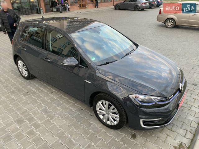 Фольксваген e-Golf, объемом двигателя 0 л и пробегом 42 тыс. км за 17999 $, фото 3 на Automoto.ua