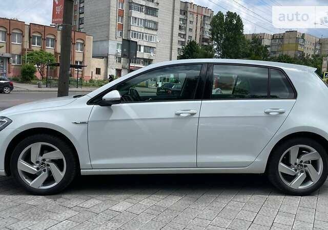 Фольксваген e-Golf, объемом двигателя 0 л и пробегом 20 тыс. км за 5000 $, фото 1 на Automoto.ua