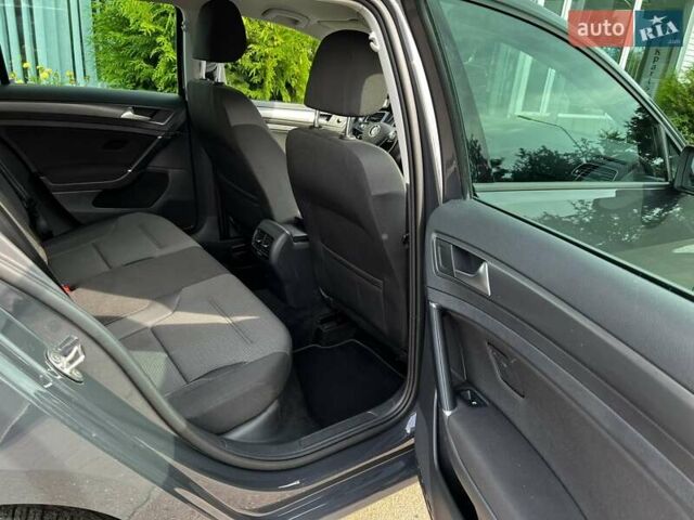 Фольксваген e-Golf, объемом двигателя 0 л и пробегом 55 тыс. км за 14000 $, фото 24 на Automoto.ua