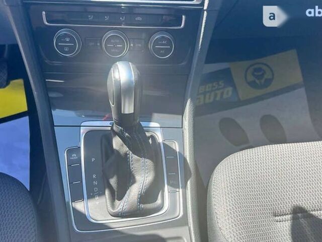 Фольксваген e-Golf, объемом двигателя 0 л и пробегом 30 тыс. км за 14800 $, фото 17 на Automoto.ua