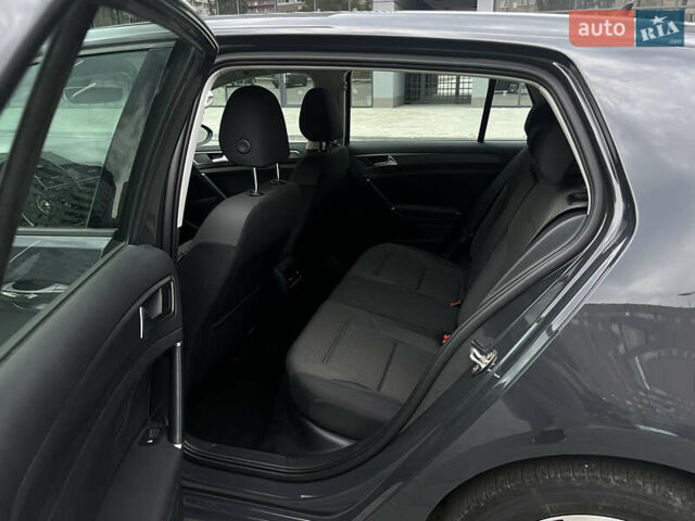 Фольксваген e-Golf, об'ємом двигуна 0 л та пробігом 38 тис. км за 14300 $, фото 25 на Automoto.ua