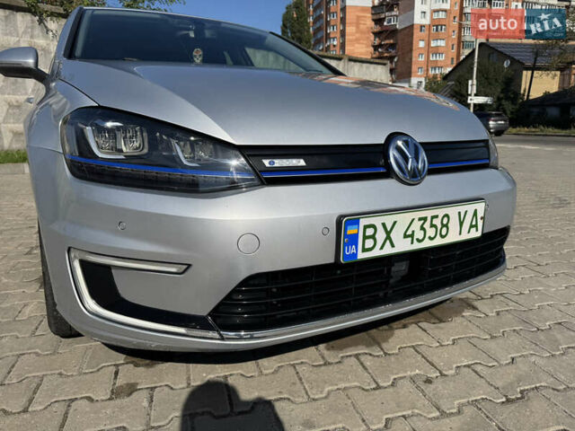 Серый Фольксваген e-Golf, объемом двигателя 0 л и пробегом 167 тыс. км за 8700 $, фото 24 на Automoto.ua