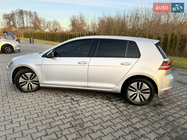 Сірий Фольксваген e-Golf, об'ємом двигуна 0 л та пробігом 162 тис. км за 8299 $, фото 4 на Automoto.ua