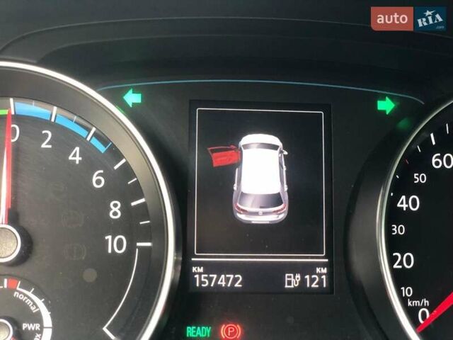 Серый Фольксваген e-Golf, объемом двигателя 0 л и пробегом 157 тыс. км за 8100 $, фото 46 на Automoto.ua