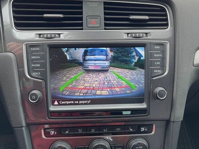 Серый Фольксваген e-Golf, объемом двигателя 0 л и пробегом 164 тыс. км за 8199 $, фото 26 на Automoto.ua