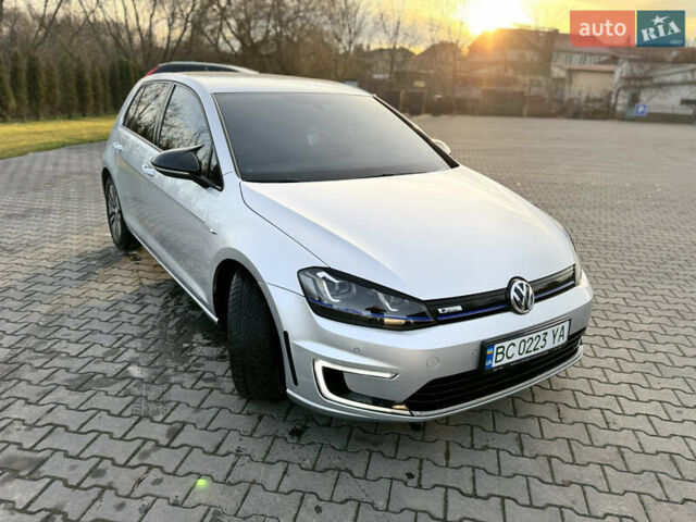Сірий Фольксваген e-Golf, об'ємом двигуна 0 л та пробігом 162 тис. км за 8299 $, фото 8 на Automoto.ua