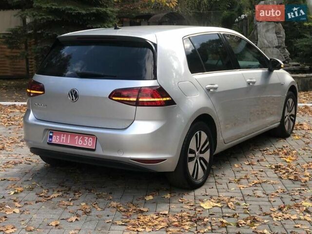 Серый Фольксваген e-Golf, объемом двигателя 0 л и пробегом 157 тыс. км за 8100 $, фото 18 на Automoto.ua