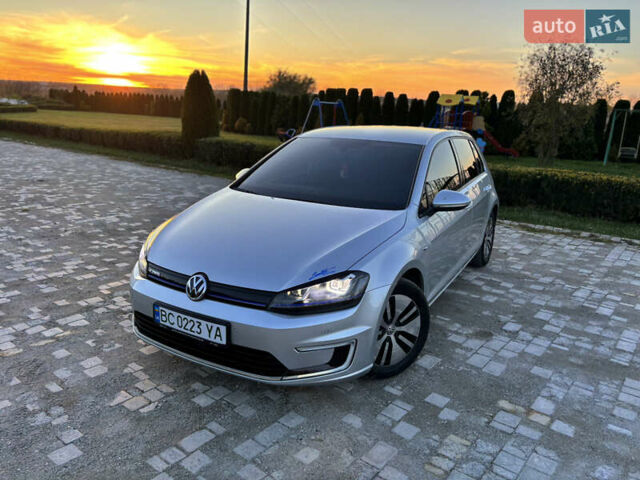 Сірий Фольксваген e-Golf, об'ємом двигуна 0 л та пробігом 161 тис. км за 8950 $, фото 6 на Automoto.ua