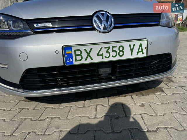 Серый Фольксваген e-Golf, объемом двигателя 0 л и пробегом 167 тыс. км за 8700 $, фото 5 на Automoto.ua