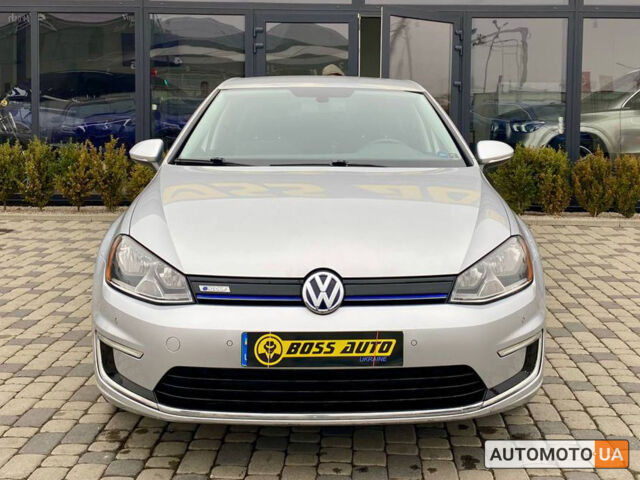 Серый Фольксваген e-Golf, объемом двигателя 24 л и пробегом 97 тыс. км за 14500 $, фото 1 на Automoto.ua