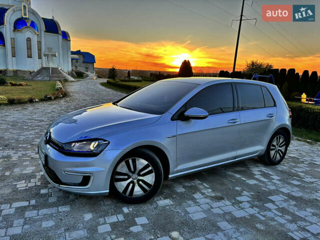 Серый Фольксваген e-Golf, объемом двигателя 0 л и пробегом 161 тыс. км за 8499 $, фото 18 на Automoto.ua