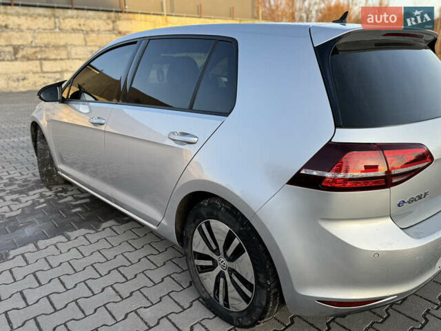 Сірий Фольксваген e-Golf, об'ємом двигуна 0 л та пробігом 162 тис. км за 8299 $, фото 60 на Automoto.ua