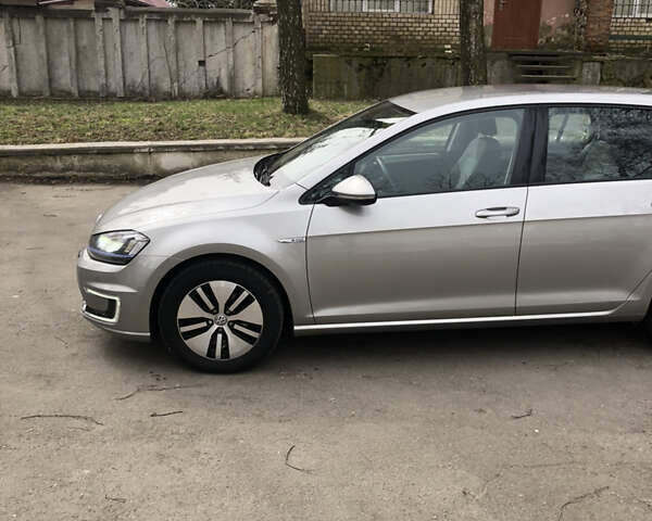 Сірий Фольксваген e-Golf, об'ємом двигуна 0 л та пробігом 82 тис. км за 10900 $, фото 9 на Automoto.ua