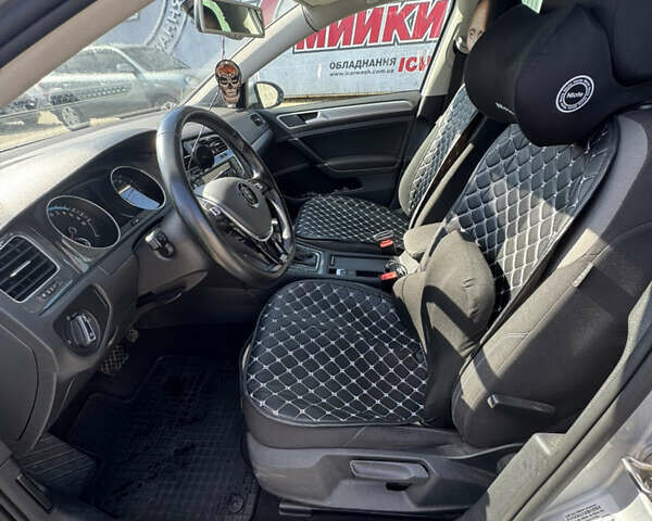 Серый Фольксваген e-Golf, объемом двигателя 0 л и пробегом 167 тыс. км за 8700 $, фото 49 на Automoto.ua