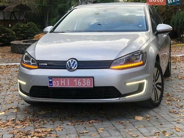 Серый Фольксваген e-Golf, объемом двигателя 0 л и пробегом 157 тыс. км за 8100 $, фото 1 на Automoto.ua