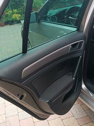 Серый Фольксваген e-Golf, объемом двигателя 0 л и пробегом 116 тыс. км за 9300 $, фото 14 на Automoto.ua