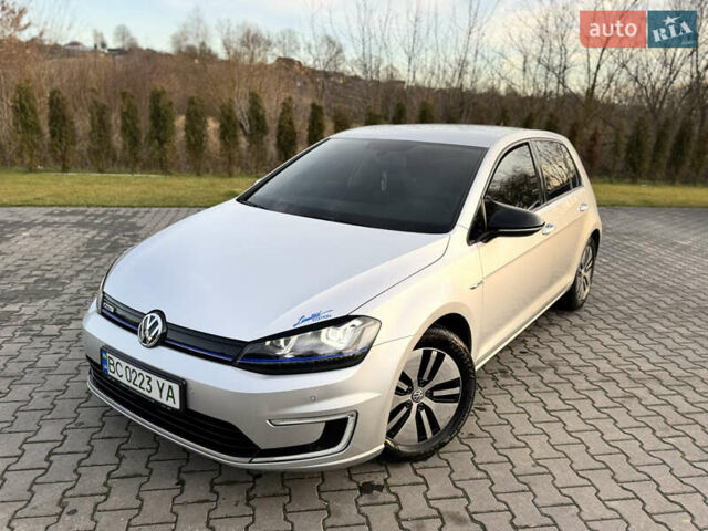Сірий Фольксваген e-Golf, об'ємом двигуна 0 л та пробігом 162 тис. км за 8299 $, фото 16 на Automoto.ua