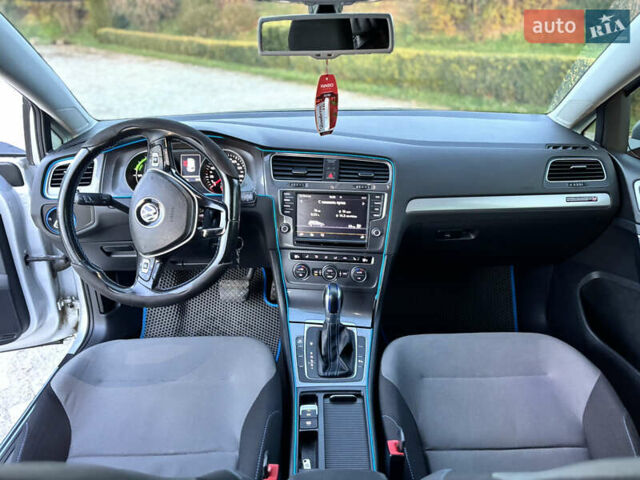 Сірий Фольксваген e-Golf, об'ємом двигуна 0 л та пробігом 161 тис. км за 8950 $, фото 33 на Automoto.ua