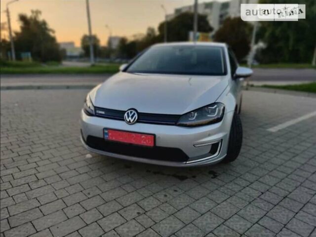 Сірий Фольксваген e-Golf, об'ємом двигуна 0 л та пробігом 86 тис. км за 11990 $, фото 1 на Automoto.ua