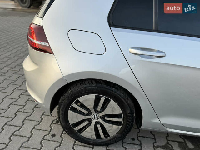 Сірий Фольксваген e-Golf, об'ємом двигуна 0 л та пробігом 162 тис. км за 8299 $, фото 46 на Automoto.ua