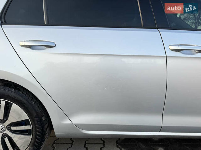 Сірий Фольксваген e-Golf, об'ємом двигуна 0 л та пробігом 162 тис. км за 8299 $, фото 47 на Automoto.ua