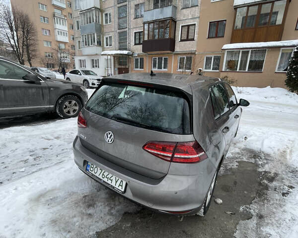 Серый Фольксваген e-Golf, объемом двигателя 0 л и пробегом 153 тыс. км за 8800 $, фото 4 на Automoto.ua
