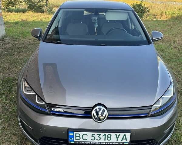 Сірий Фольксваген e-Golf, об'ємом двигуна 0 л та пробігом 112 тис. км за 8200 $, фото 12 на Automoto.ua