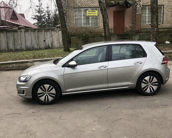 Сірий Фольксваген e-Golf, об'ємом двигуна 0 л та пробігом 82 тис. км за 10900 $, фото 8 на Automoto.ua