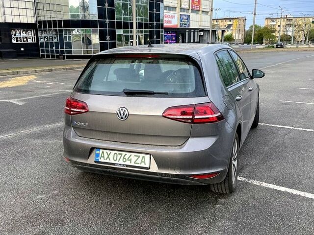 Сірий Фольксваген e-Golf, об'ємом двигуна 0 л та пробігом 140 тис. км за 11600 $, фото 3 на Automoto.ua