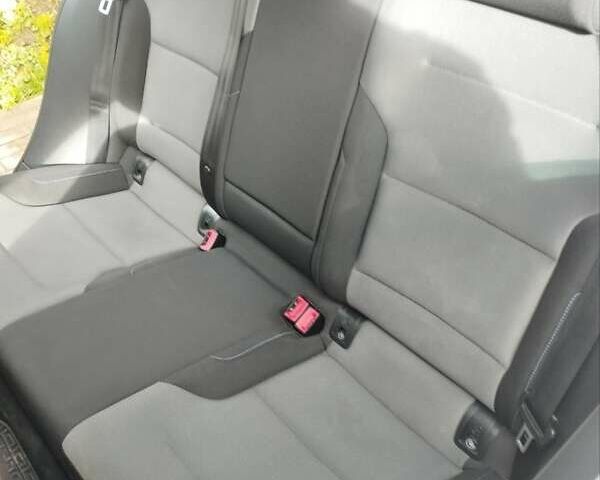 Серый Фольксваген e-Golf, объемом двигателя 0 л и пробегом 130 тыс. км за 8800 $, фото 12 на Automoto.ua