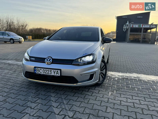 Сірий Фольксваген e-Golf, об'ємом двигуна 0 л та пробігом 162 тис. км за 8299 $, фото 69 на Automoto.ua